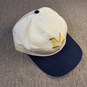 Vintage 90s Michigan State Snap Back Baseball Hat Nike OSFA White